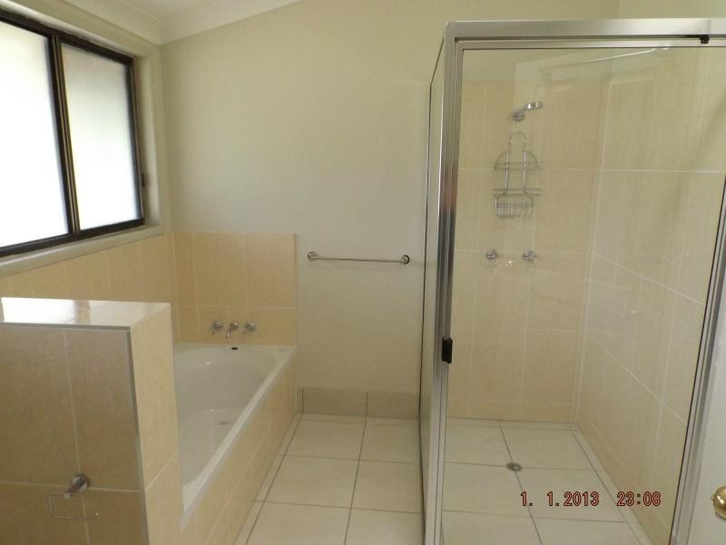 298 Markeys Lane, Yangan QLD 4371
