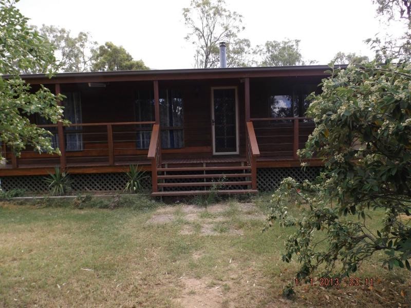 298 Markeys Lane, Yangan QLD 4371