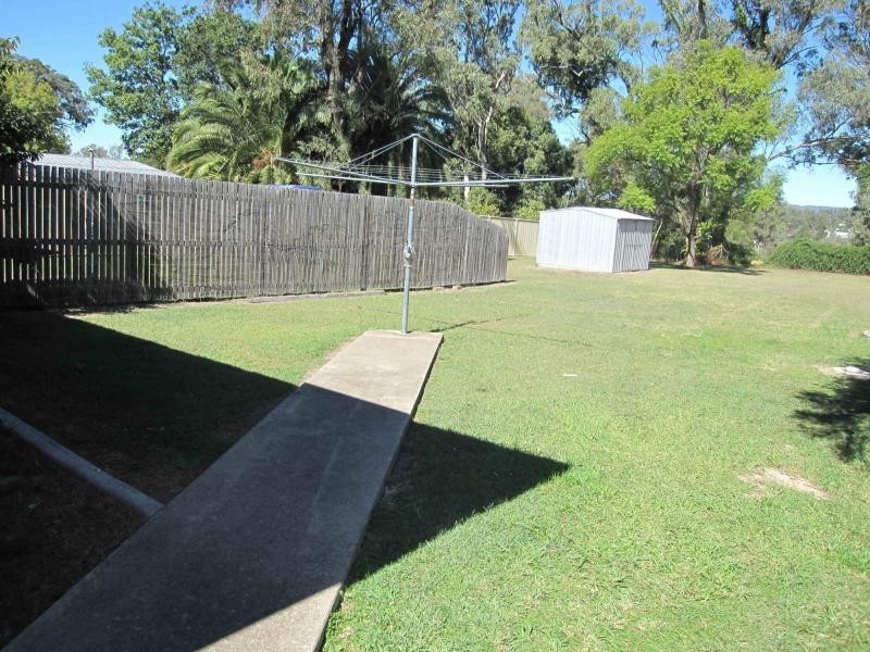 2/50 Locke Street, Warwick QLD 4370