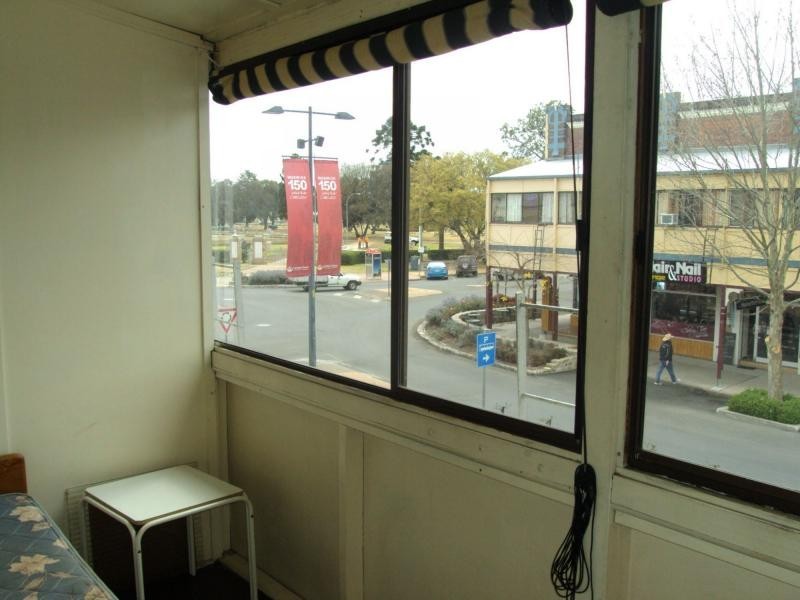 2/74 Fitzroy Street, Warwick QLD 4370