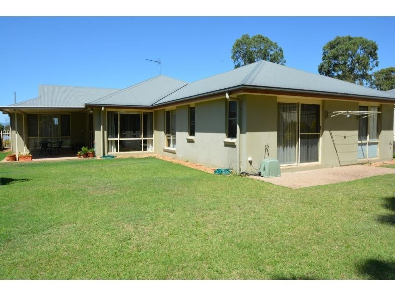 13 Peregrine Court, Warwick QLD 4370