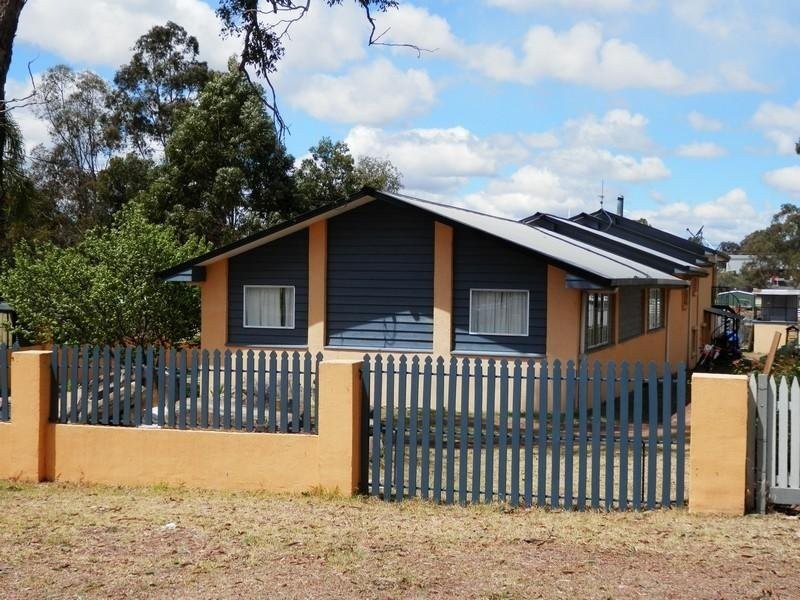 20 Batterham Street, Warwick QLD 4370