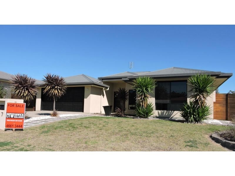 7 Rose Vale Court, Warwick QLD 4370