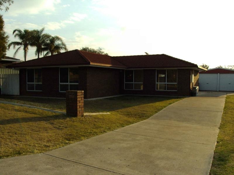 24 FAIRWAY Drive, Warwick QLD 4370