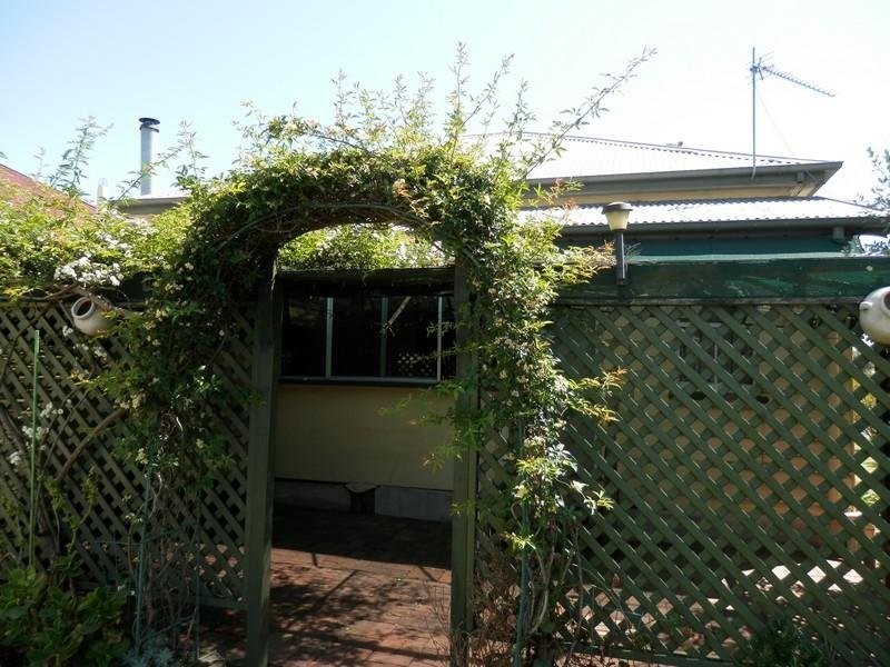 18 Pratten Street, Warwick QLD 4370