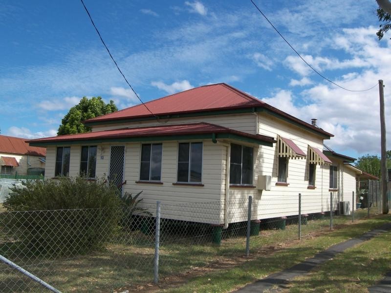 13 Rose Street, Warwick QLD 4370