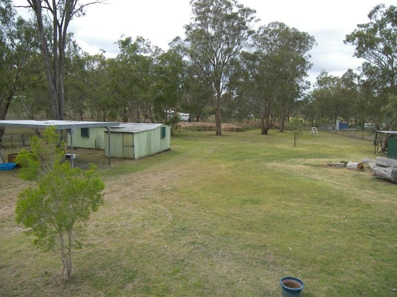 62 Elliott Street, Pratten QLD 4370