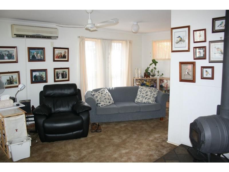 33 Furness Crescent, Warwick QLD 4370