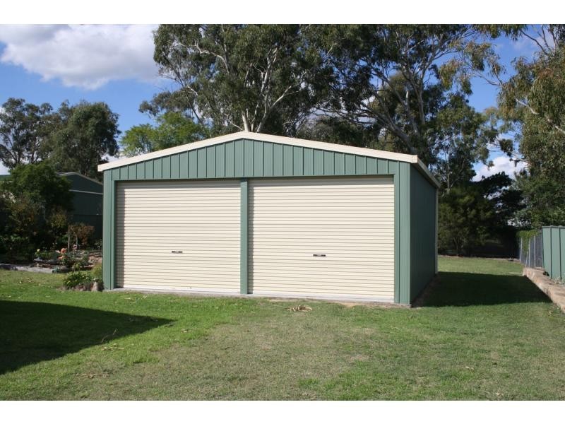 33 Furness Crescent, Warwick QLD 4370