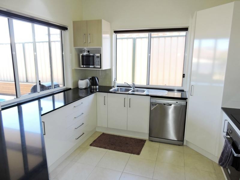 4 Baguley Street, Warwick QLD 4370