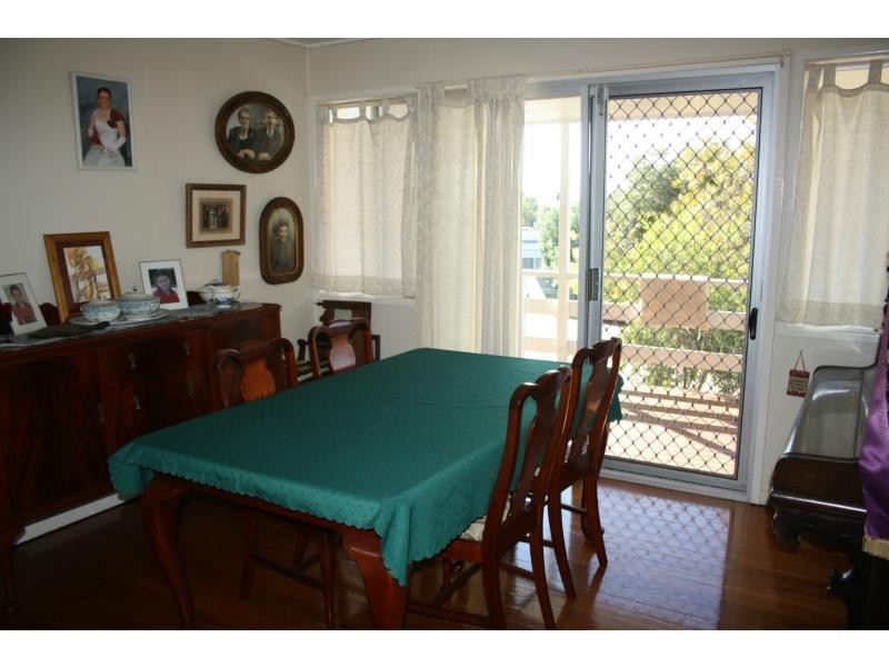 9 Bell Street, Warwick QLD 4370
