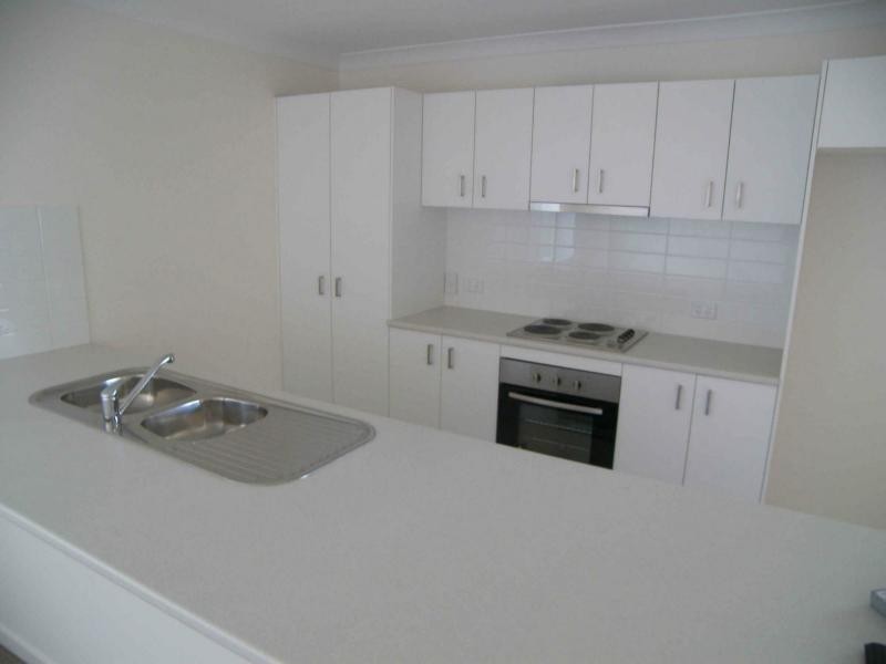 18 Ridgeview Road, Warwick QLD 4370