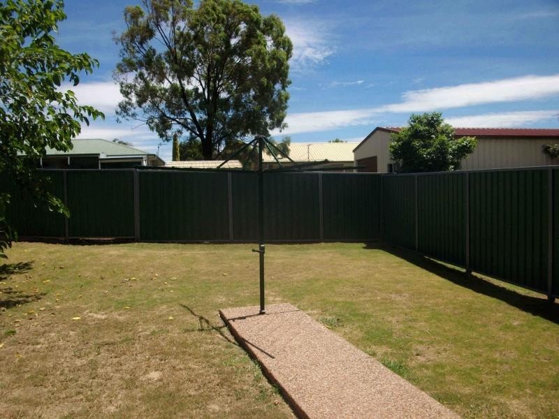 1/4 Kidman Drive, Warwick QLD 4370
