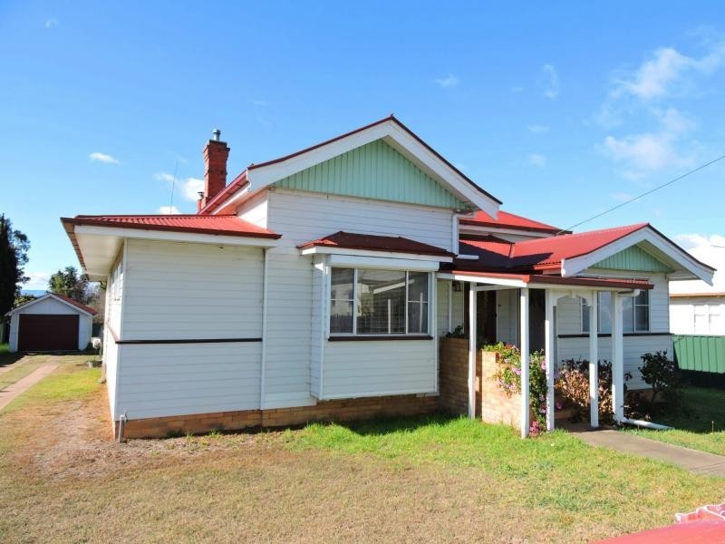 24 McEvoy Street, Warwick QLD 4370
