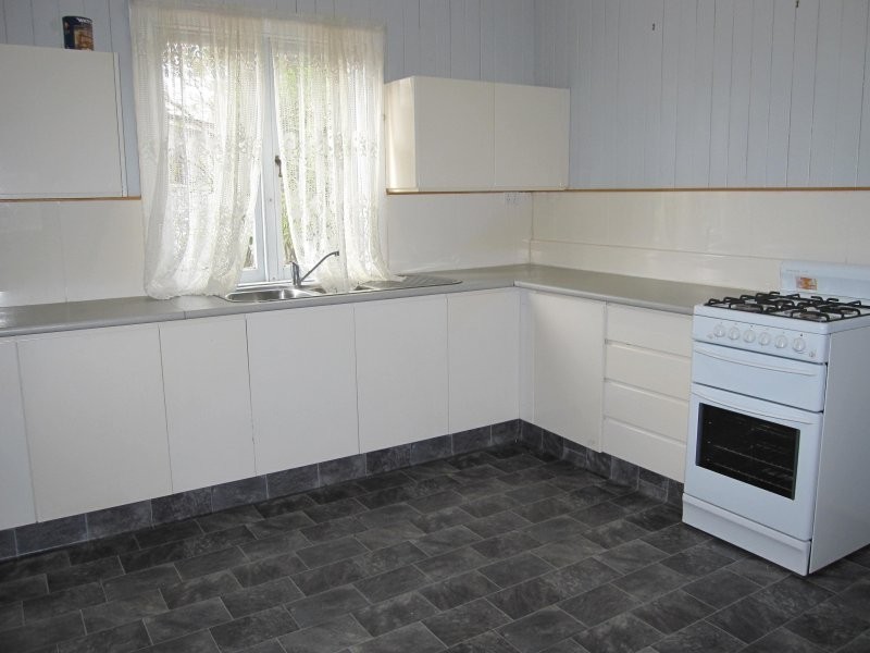 12C Locke Street, Warwick QLD 4370