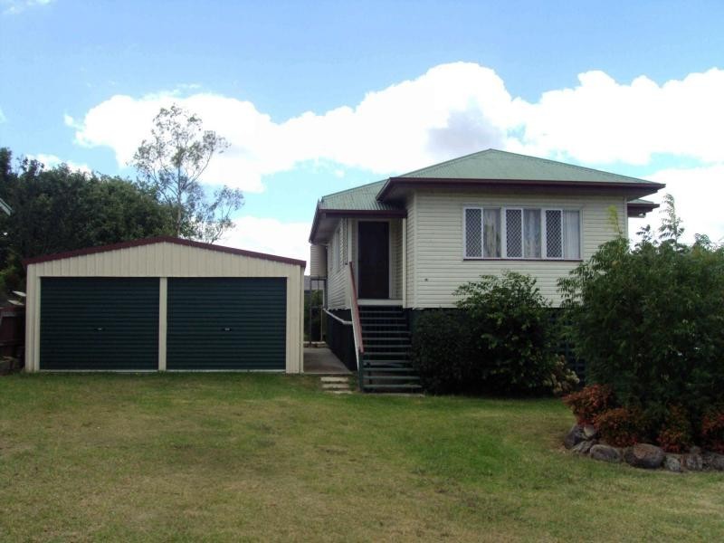 69 Stewart Avenue, Warwick QLD 4370