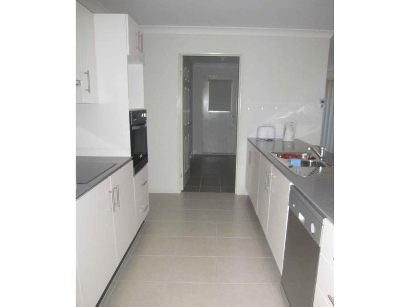 24 Law Road, Warwick QLD 4370