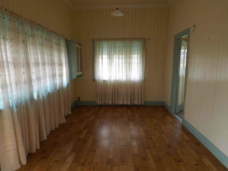 98 Percy Street, Warwick QLD 4370