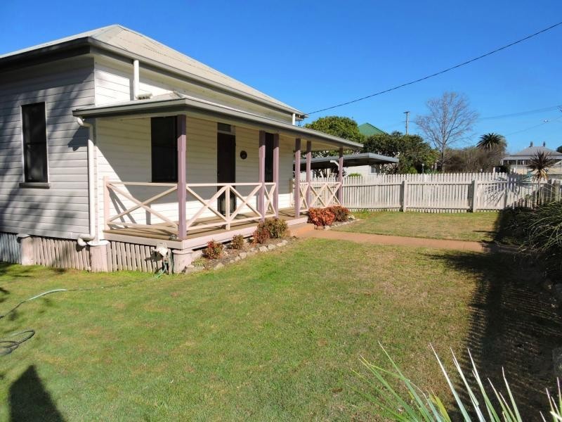 12 Mary Street, Warwick QLD 4370