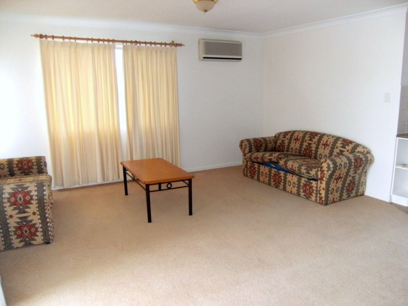 Unit 1/1/107A Fitzroy Street, Warwick QLD 4370