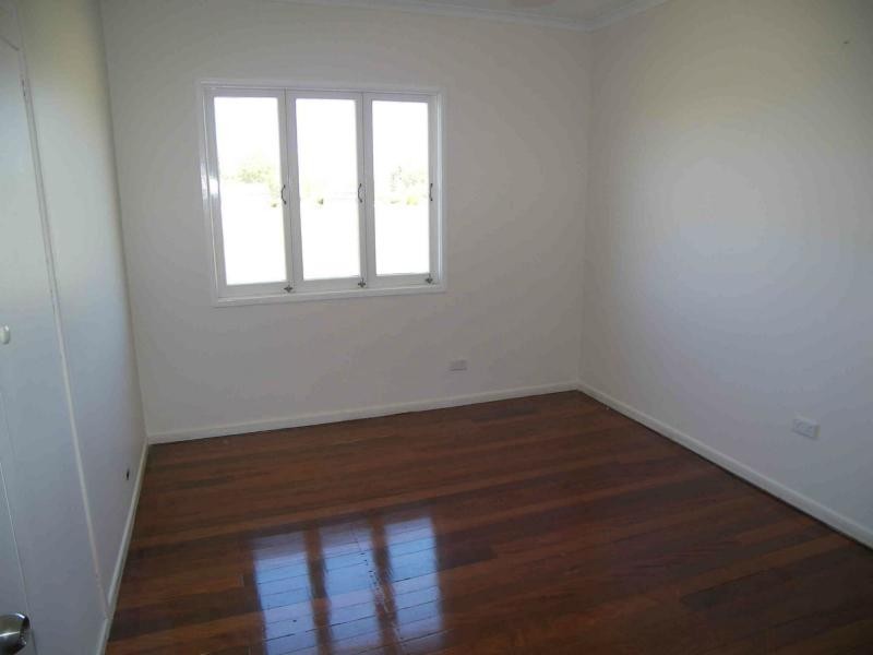 39 Vanneck Street, Yangan QLD 4371