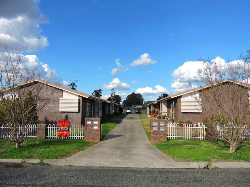 Unit 1/6 Barth Street, Warwick QLD 4370