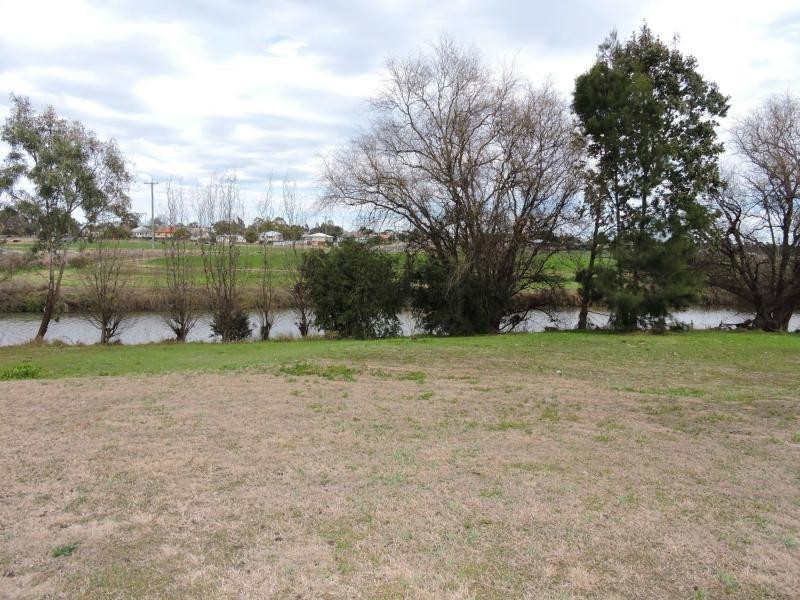 5 Bakon Street, Warwick QLD 4370