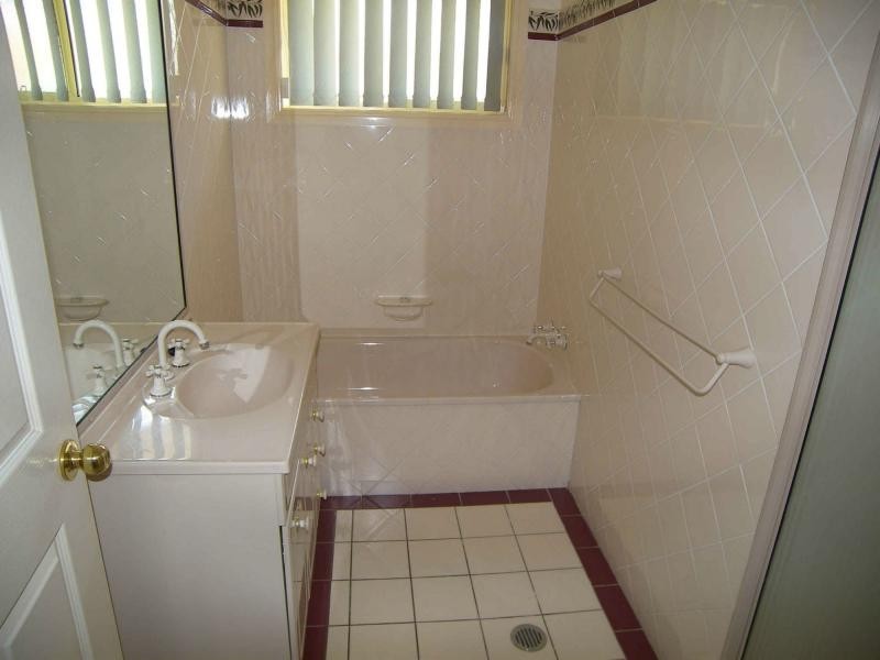 2 Bundaleer Drive, Warwick QLD 4370