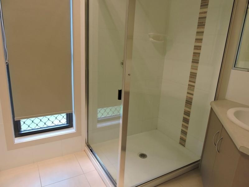 2/193 Ogilvie Road, Warwick QLD 4370