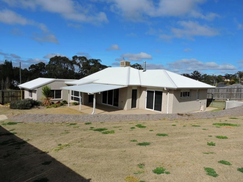 13 Horsman Road, Warwick QLD 4370