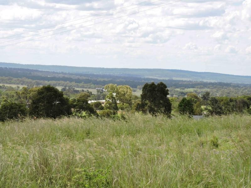 123 Lyndhurst Lane, Rosenthal Heights QLD 4370