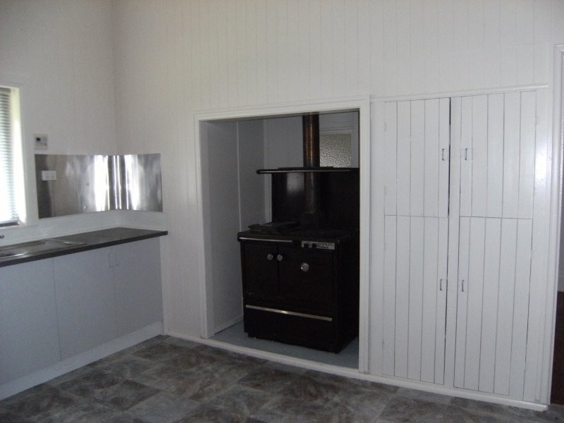 110 Wood Street, Warwick QLD 4370