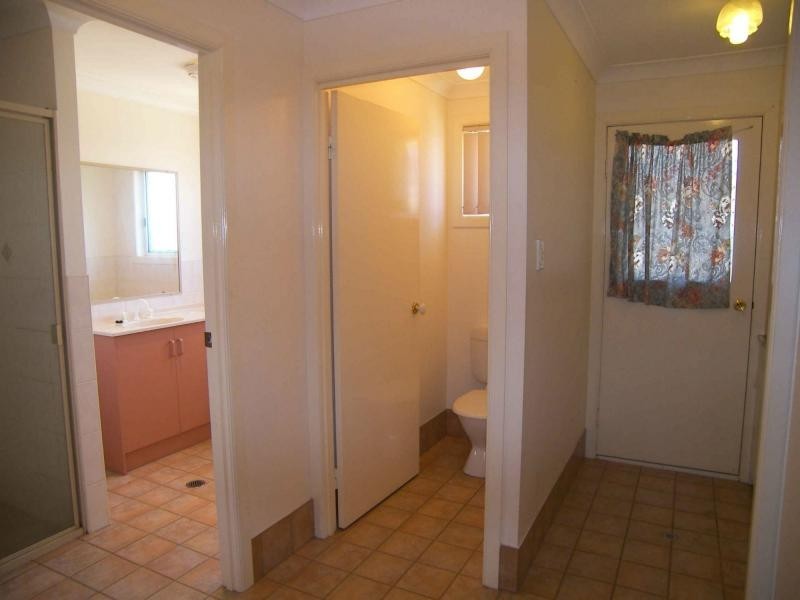 2/4 Kidman Drive, Warwick QLD 4370