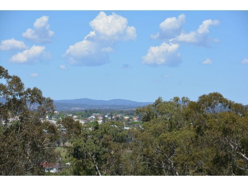 9 Rodeo Drive, Warwick QLD 4370