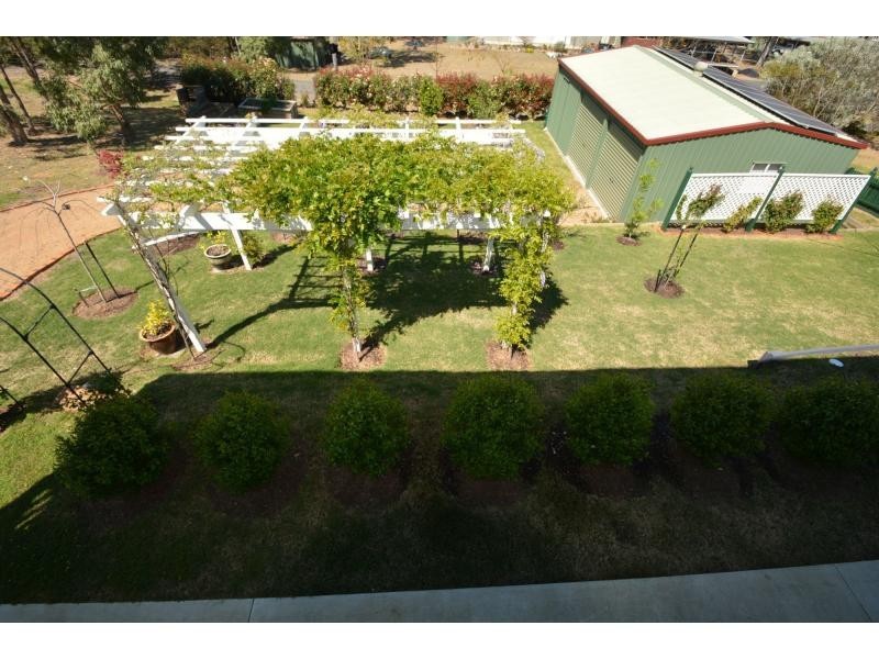 9 Rodeo Drive, Warwick QLD 4370