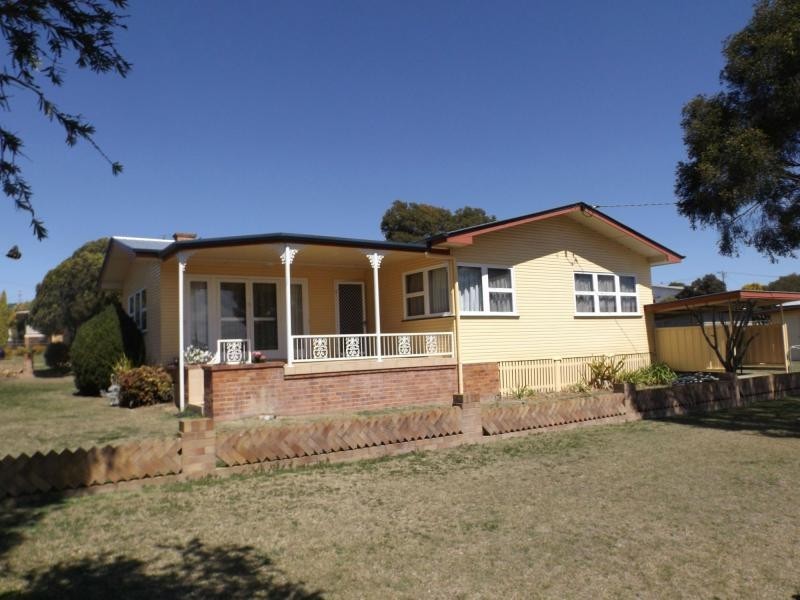 21 William Street, Warwick QLD 4370