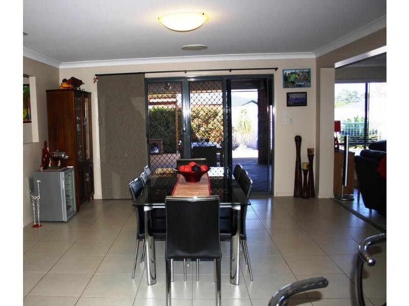 37 Lyons Crescent, Warwick QLD 4370
