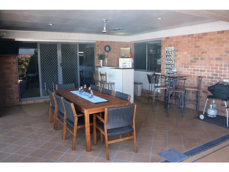 37 Lyons Crescent, Warwick QLD 4370