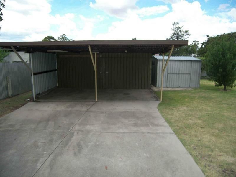 36 Gore Street, Warwick QLD 4370