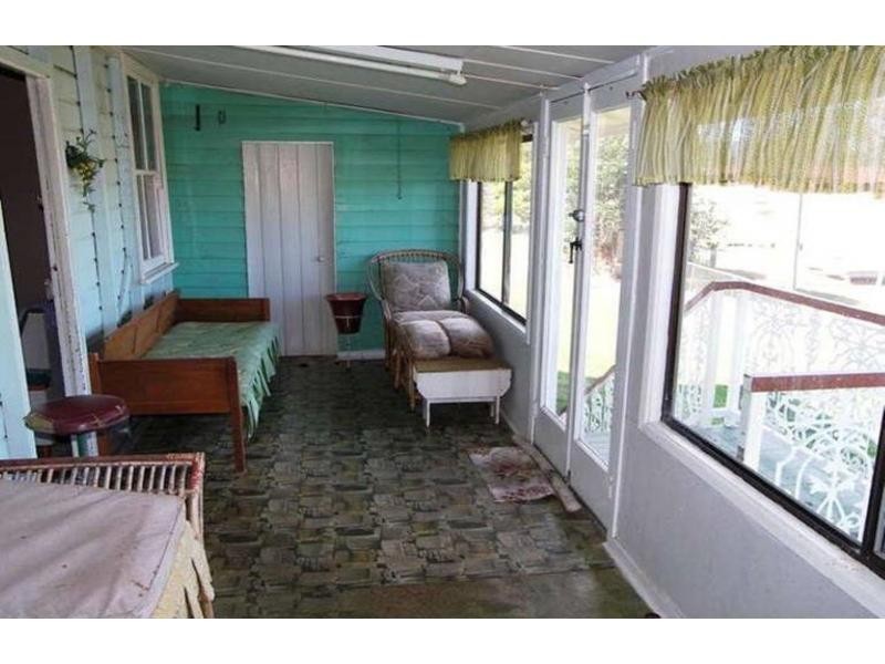 30 King Street, Yangan QLD 4371