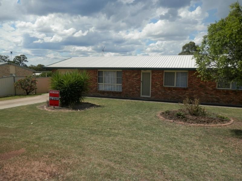 9 Howard Street, Warwick QLD 4370