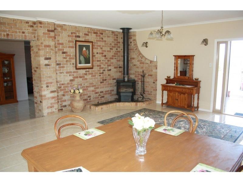 195 Ravenscroft, Elbow Valley QLD 4370
