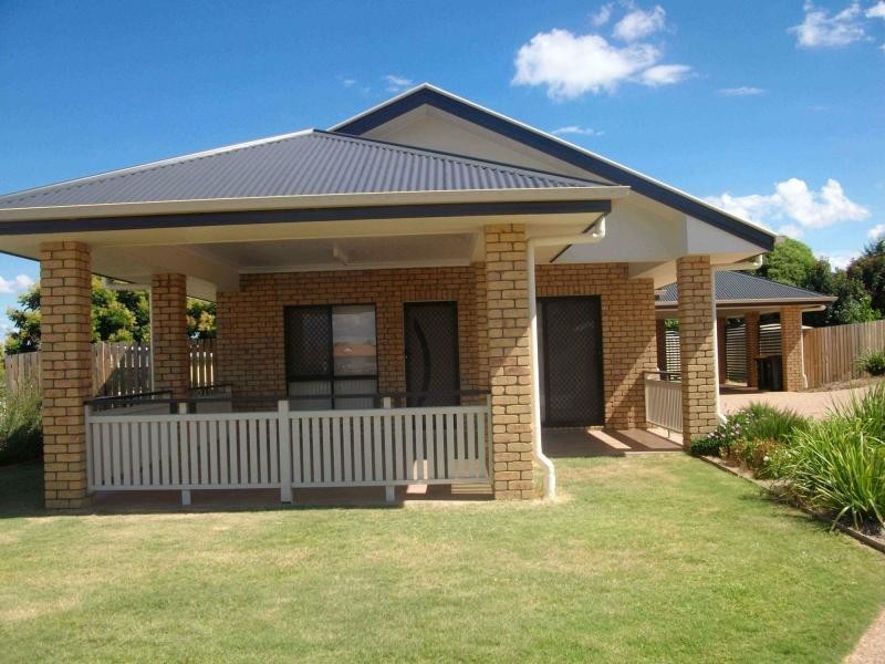 Villa 1 Raffles On Rafferty Avenue, Warwick QLD 4370
