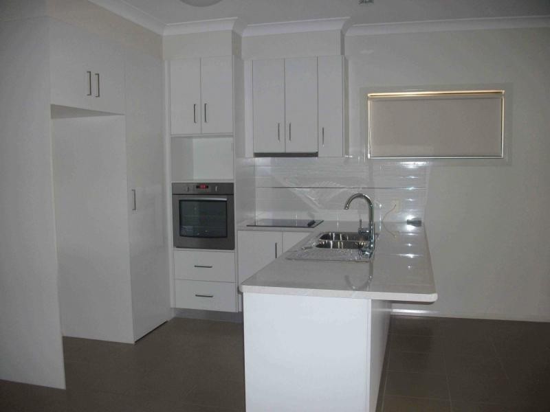 Villa 1 Raffles On Rafferty Avenue, Warwick QLD 4370