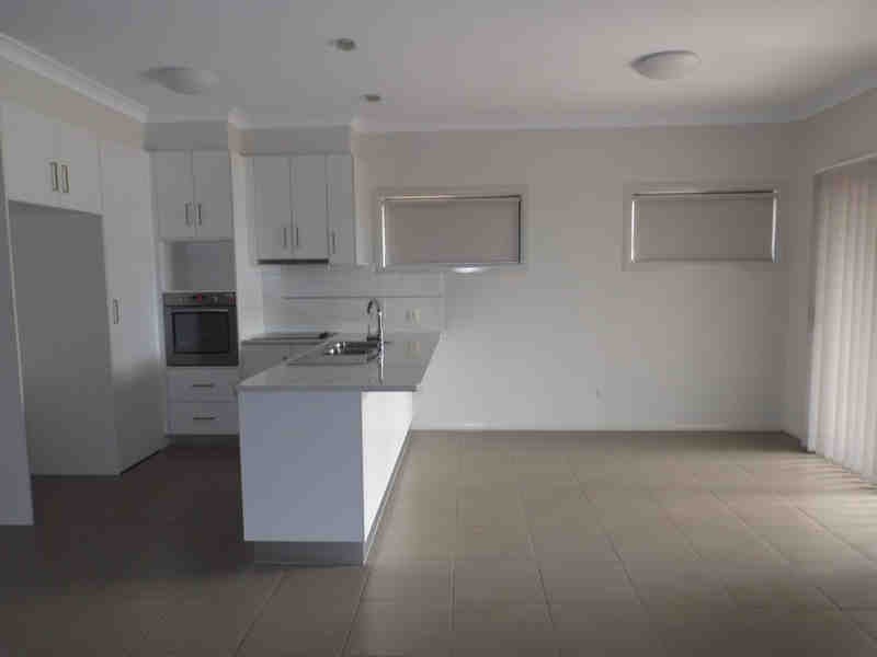 Villa 1 Raffles On Rafferty Avenue, Warwick QLD 4370