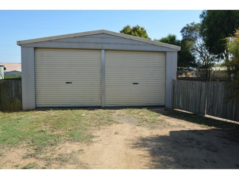 15 Fairway Drive, Warwick QLD 4370