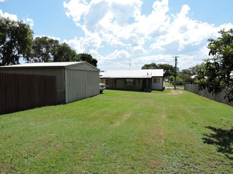 8 Obrien Street, Warwick QLD 4370