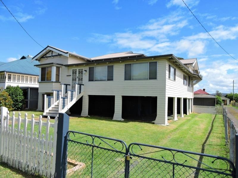 5 Wood Street, Warwick QLD 4370