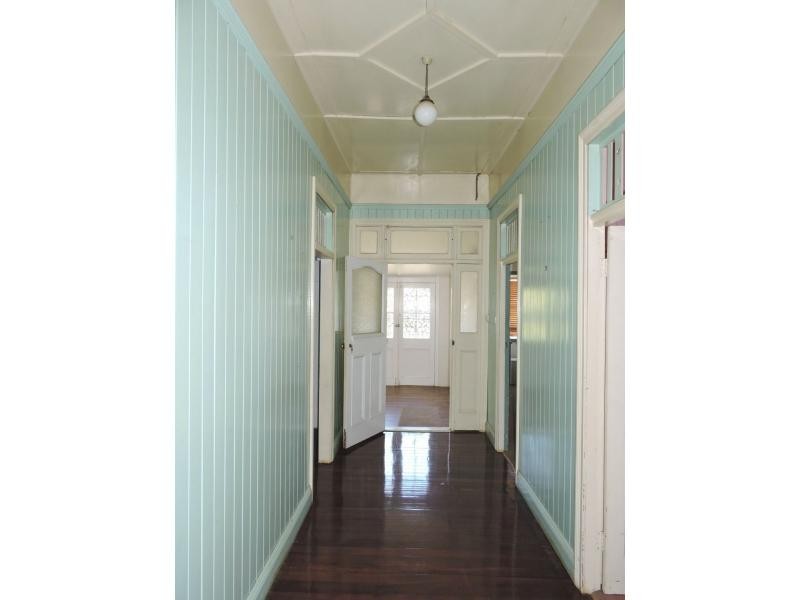 5 Wood Street, Warwick QLD 4370