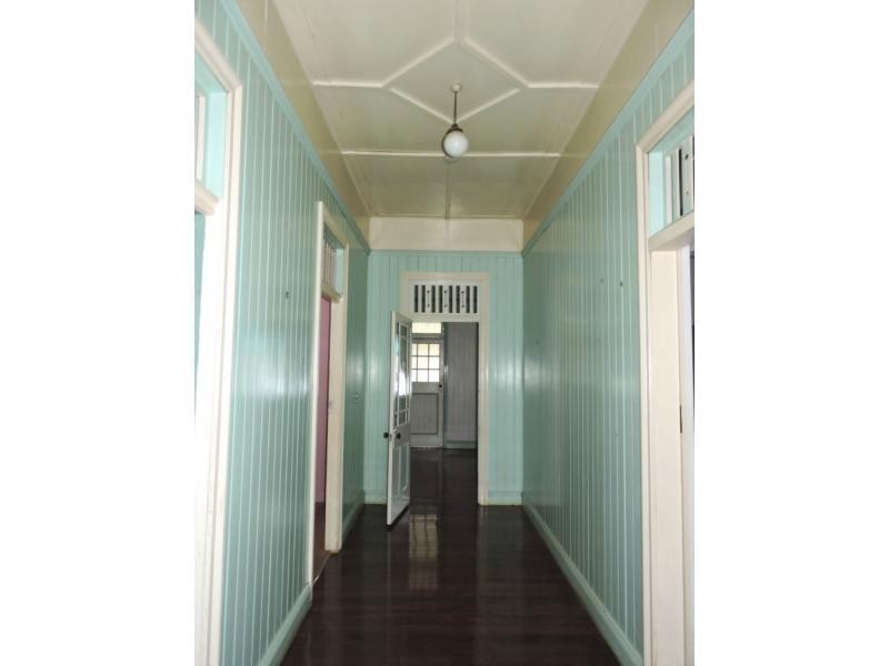 5 Wood Street, Warwick QLD 4370